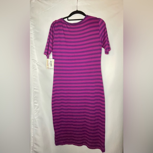 *NWT* LuLaRoe Julia Dress Striped Small - Picture 2 of 4